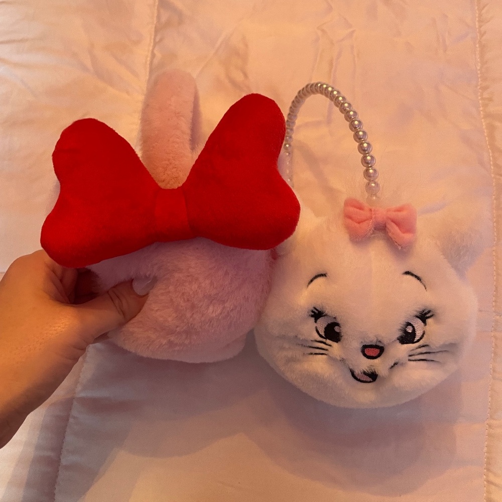 Disney Minnie Mouse head Ear Muffs NWOT NOT MARIE